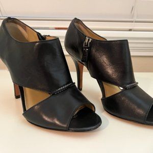 Coach Heels 7.5